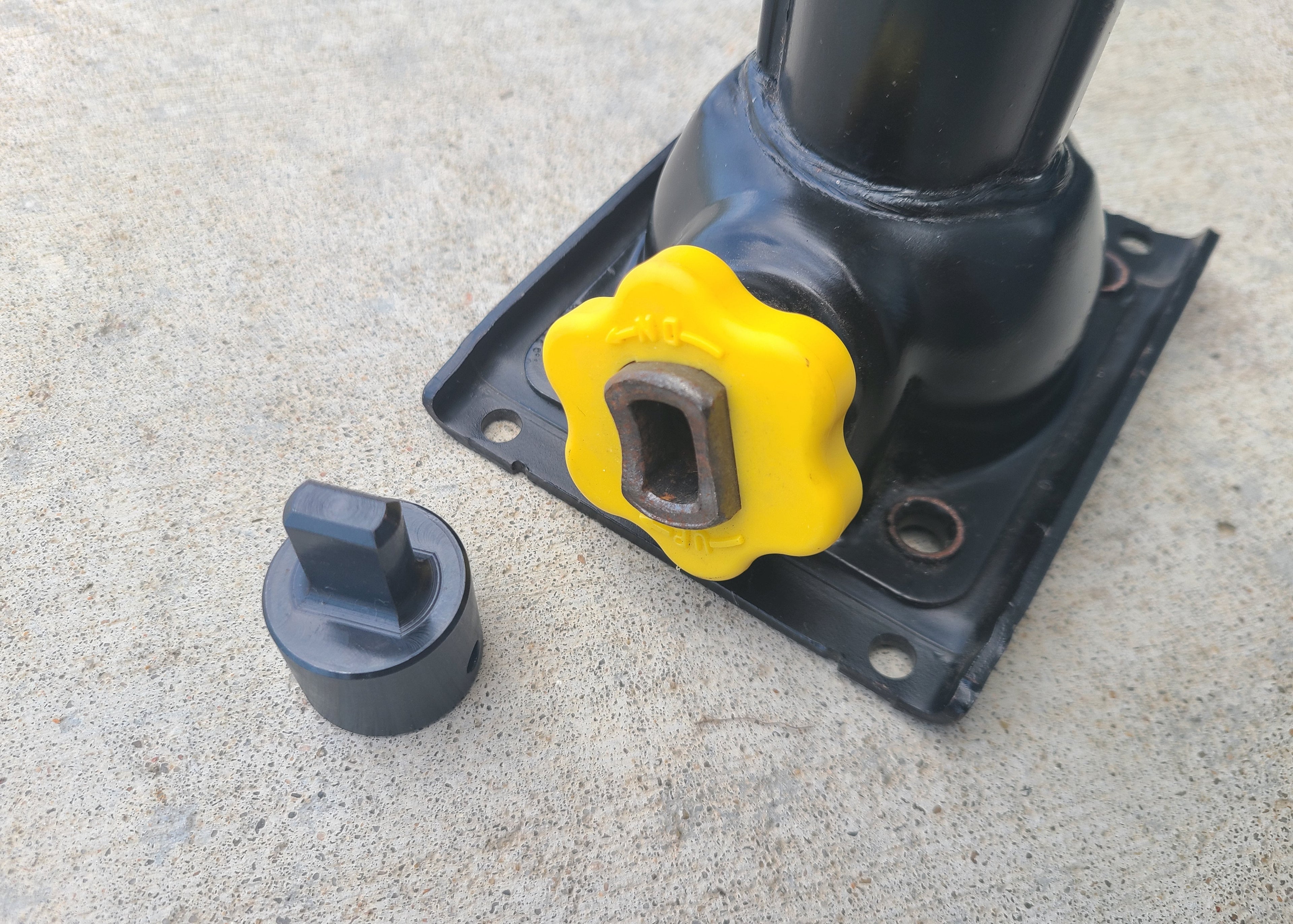 Universal Domestic Jack Drill Adapter